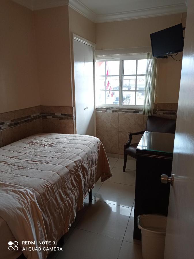 Suites Leon Rojo Τιχουάνα Εξωτερικό φωτογραφία